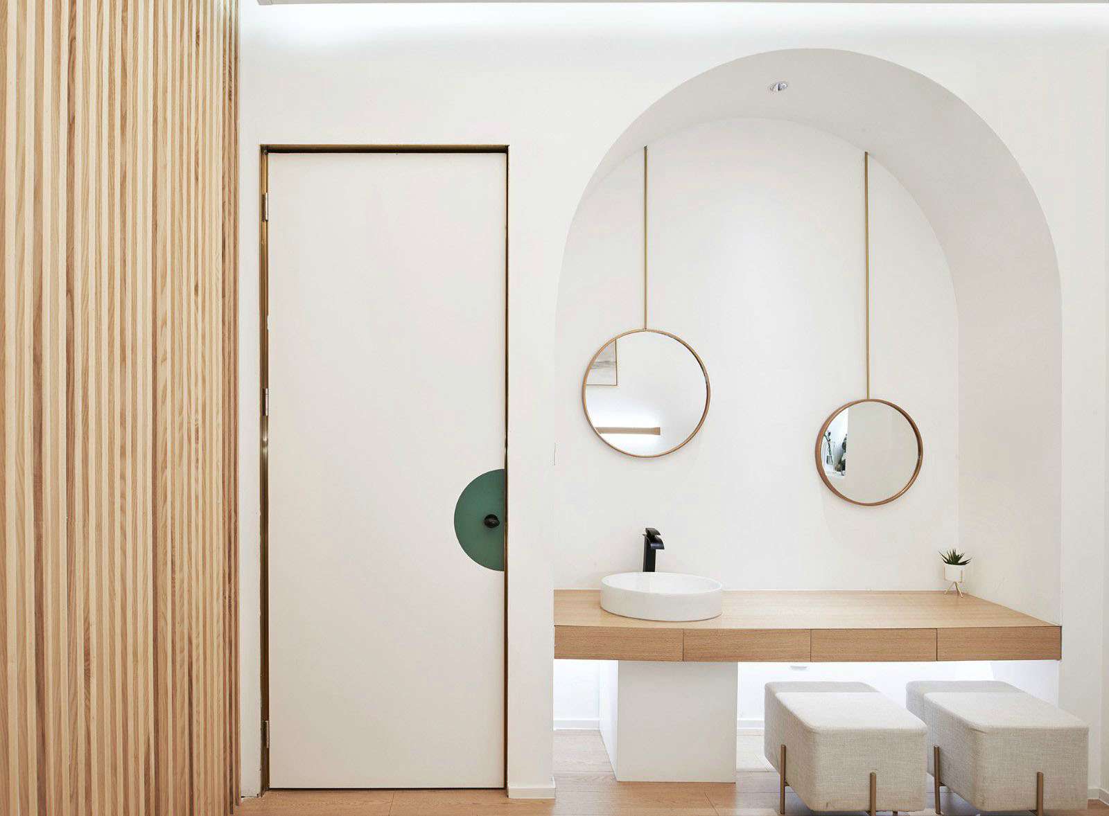 鄭州美甲店裝修設(shè)計(jì)效果圖