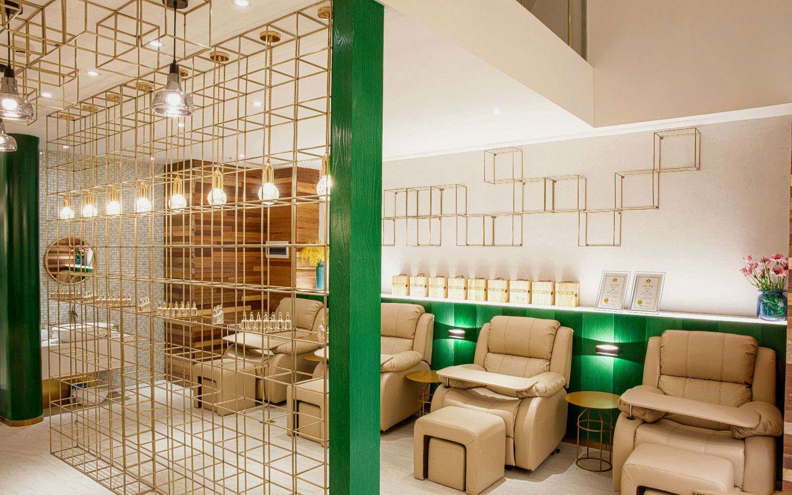 鄭州美甲店裝修設(shè)計案例