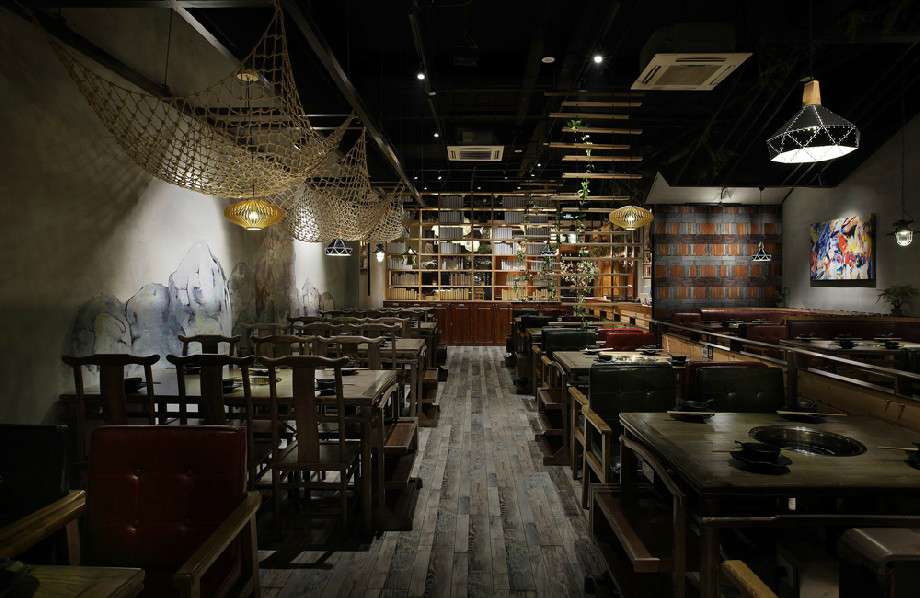 800平米黑馬火鍋店裝修設(shè)計效果圖