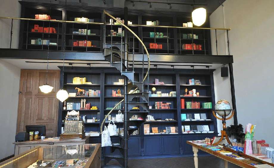 精品文具店設(shè)計(jì)效果圖