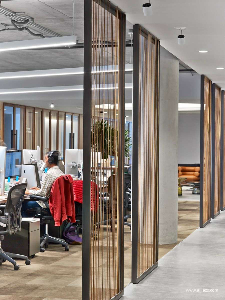 1000平米計算機存儲公司辦公室設(shè)計效果圖