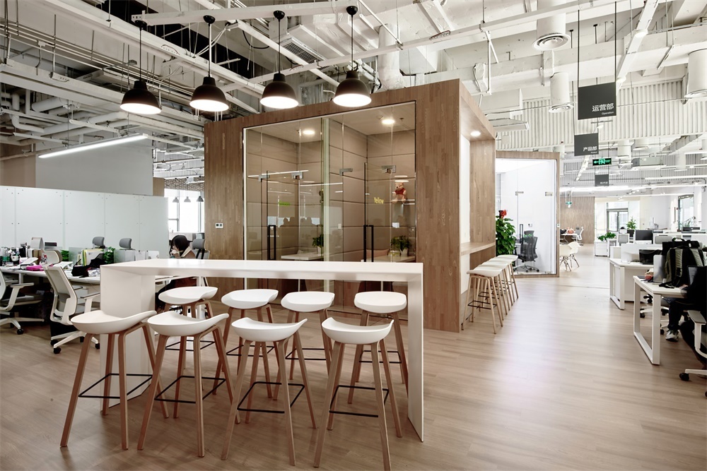 230平米現(xiàn)代辦公室裝修設計效果圖