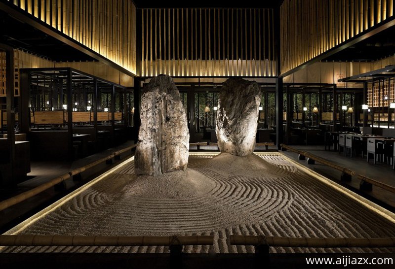 如何進行創(chuàng)意餐廳設計